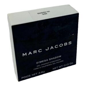 MARC JACOBS O!Mega Gel Powder Eye Shadow in DADDI-O! Matte Choc Brown 530 3.8G